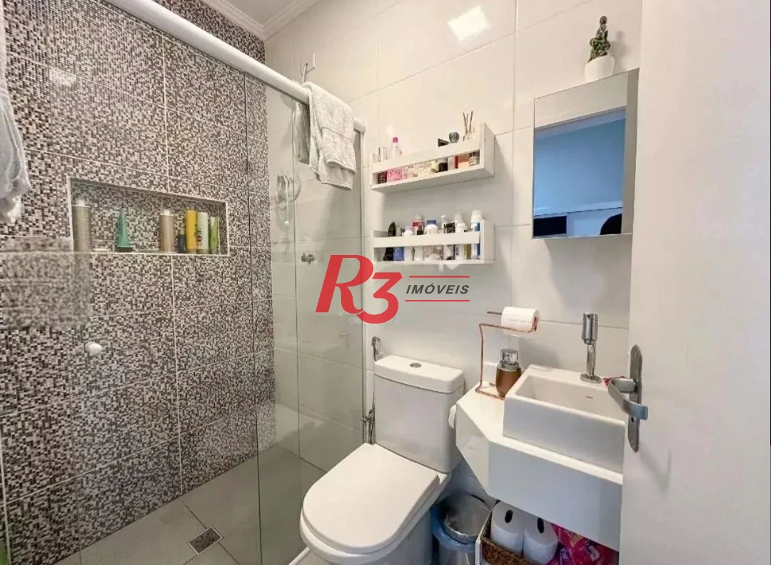 Apartamento com 2 dormitórios à venda, 66 m² por R$ 490.000,00 - Embaré - Santos/SP