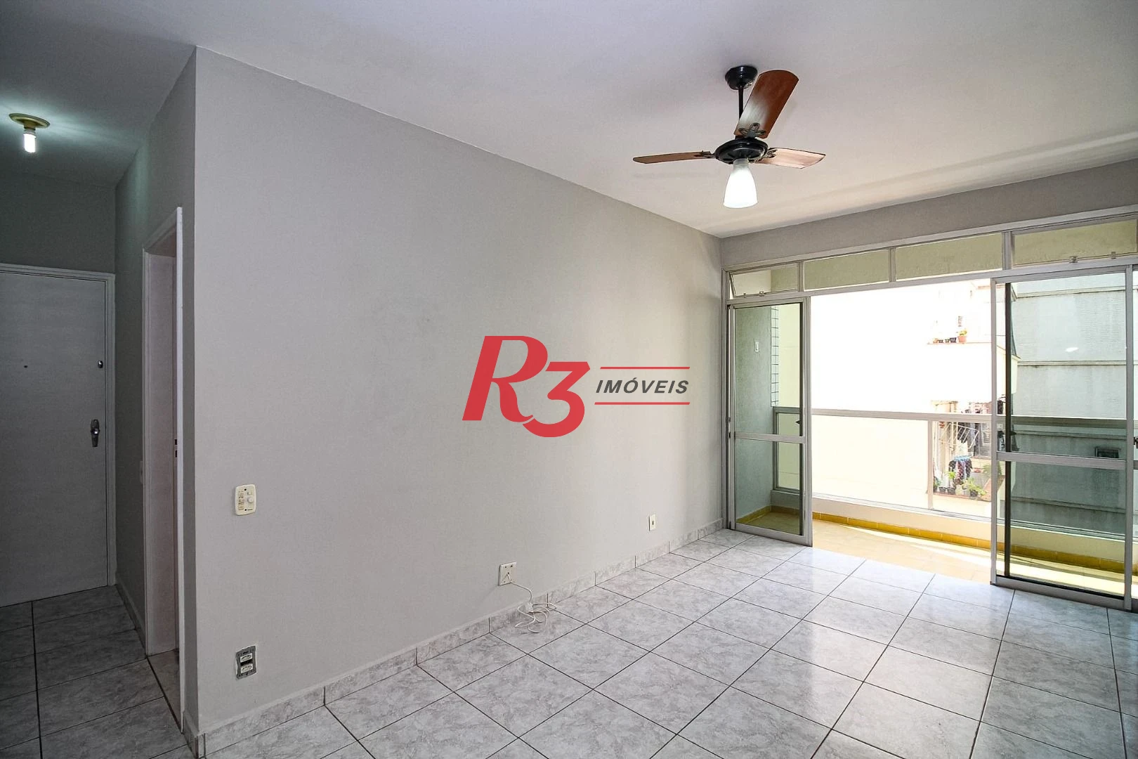 Apartamento com 1 quarto para alugar, 65 m² por R$ 3.870/mês - Boqueirão - Santos/SP