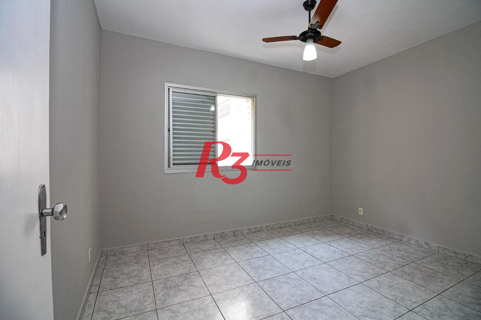 Apartamento com 1 quarto para alugar, 65 m² por R$ 3.870/mês - Boqueirão - Santos/SP