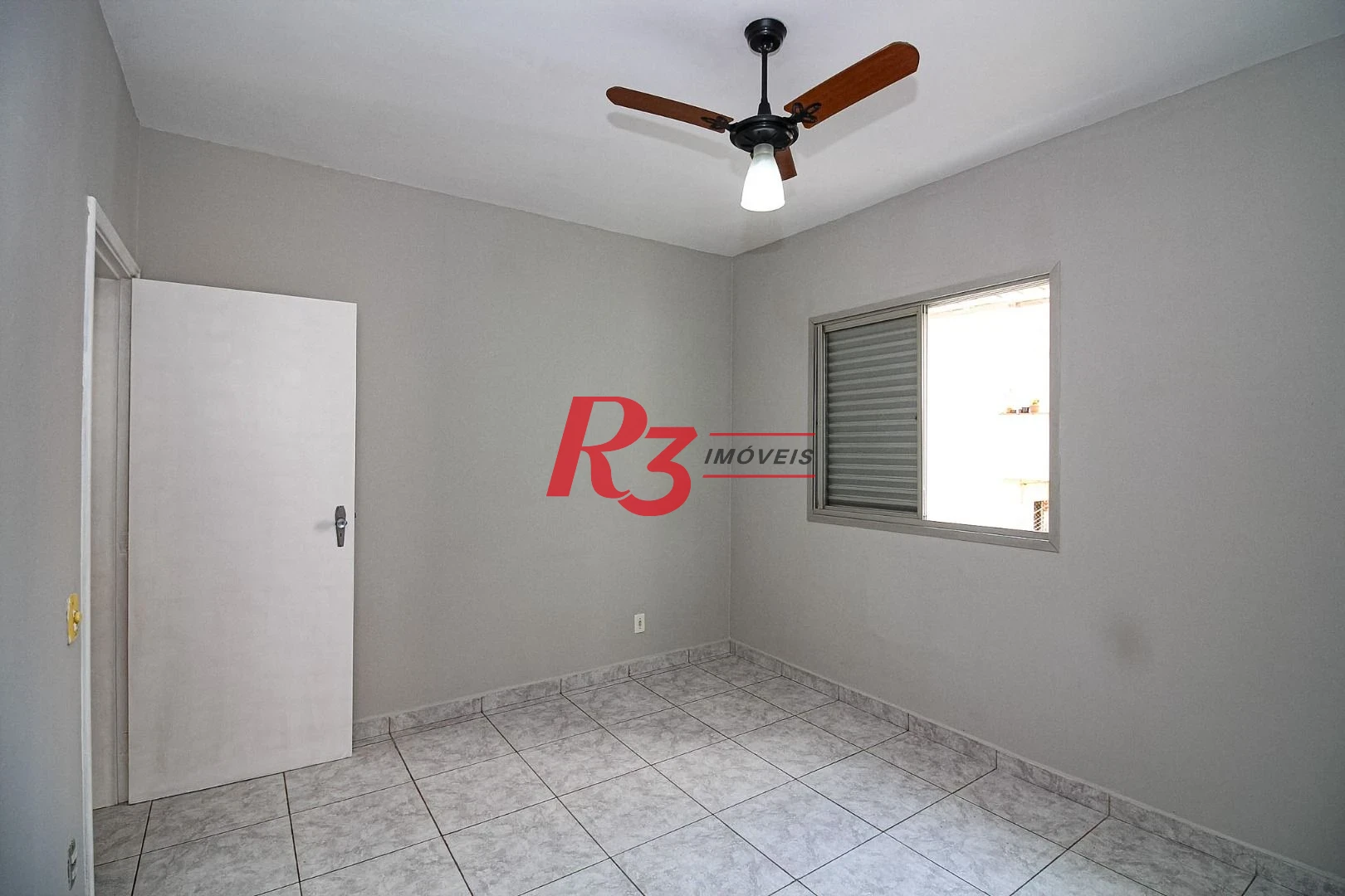 Apartamento com 1 quarto para alugar, 65 m² por R$ 3.870/mês - Boqueirão - Santos/SP