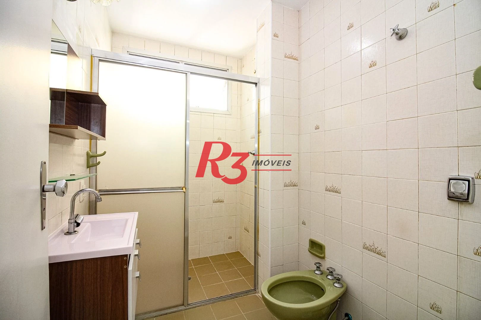 Apartamento com 1 quarto para alugar, 65 m² por R$ 3.870/mês - Boqueirão - Santos/SP