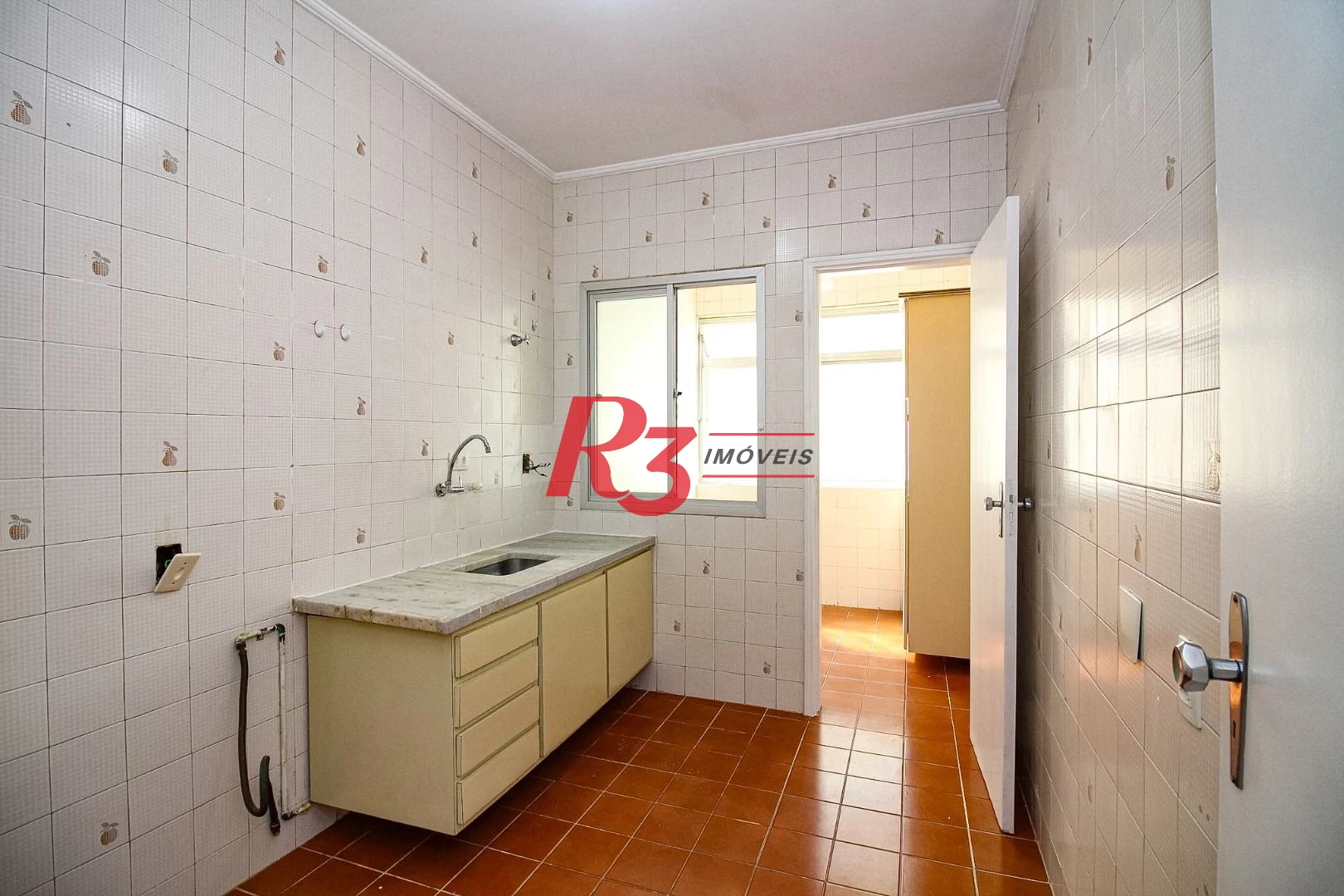 Apartamento com 1 quarto para alugar, 65 m² por R$ 3.870/mês - Boqueirão - Santos/SP