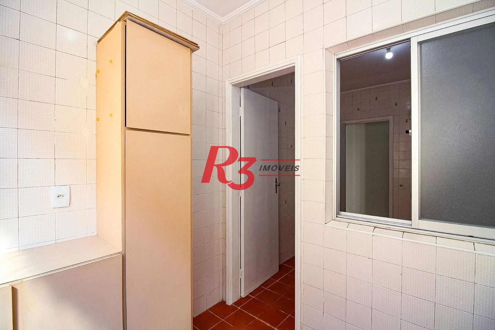 Apartamento com 1 quarto para alugar, 65 m² por R$ 3.870/mês - Boqueirão - Santos/SP