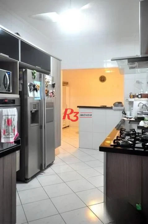 Sobrado à venda, 305 m² por R$ 1.800.000,00 - Embaré - Santos/SP