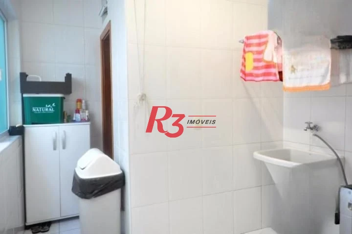 Sobrado à venda, 305 m² por R$ 1.800.000,00 - Embaré - Santos/SP