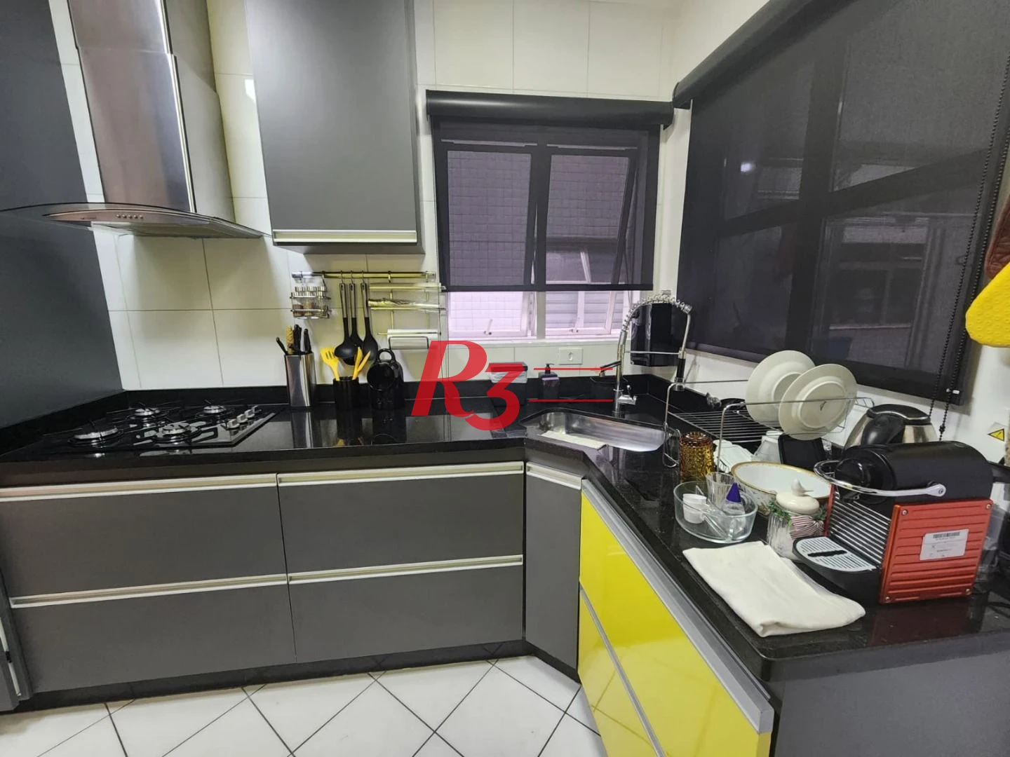 Apartamento com 1 dormitório para alugar, 101 m² por R$ 6.200,00/mês - Campo Grande - Santos/SP