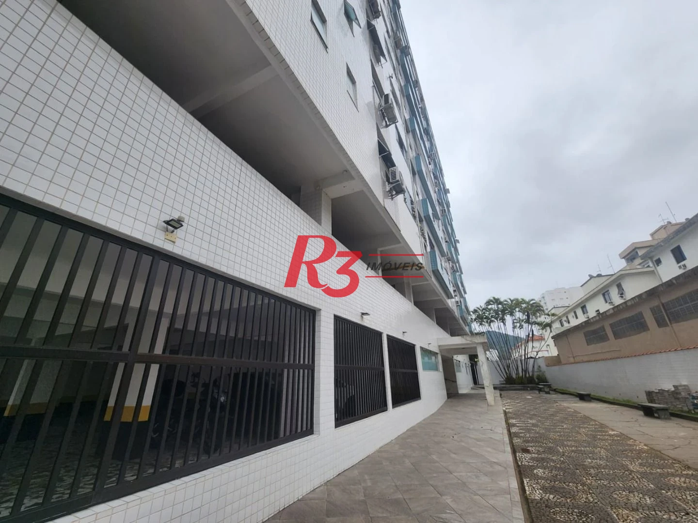 Apartamento com 1 dormitório para alugar, 101 m² por R$ 6.200,00/mês - Campo Grande - Santos/SP