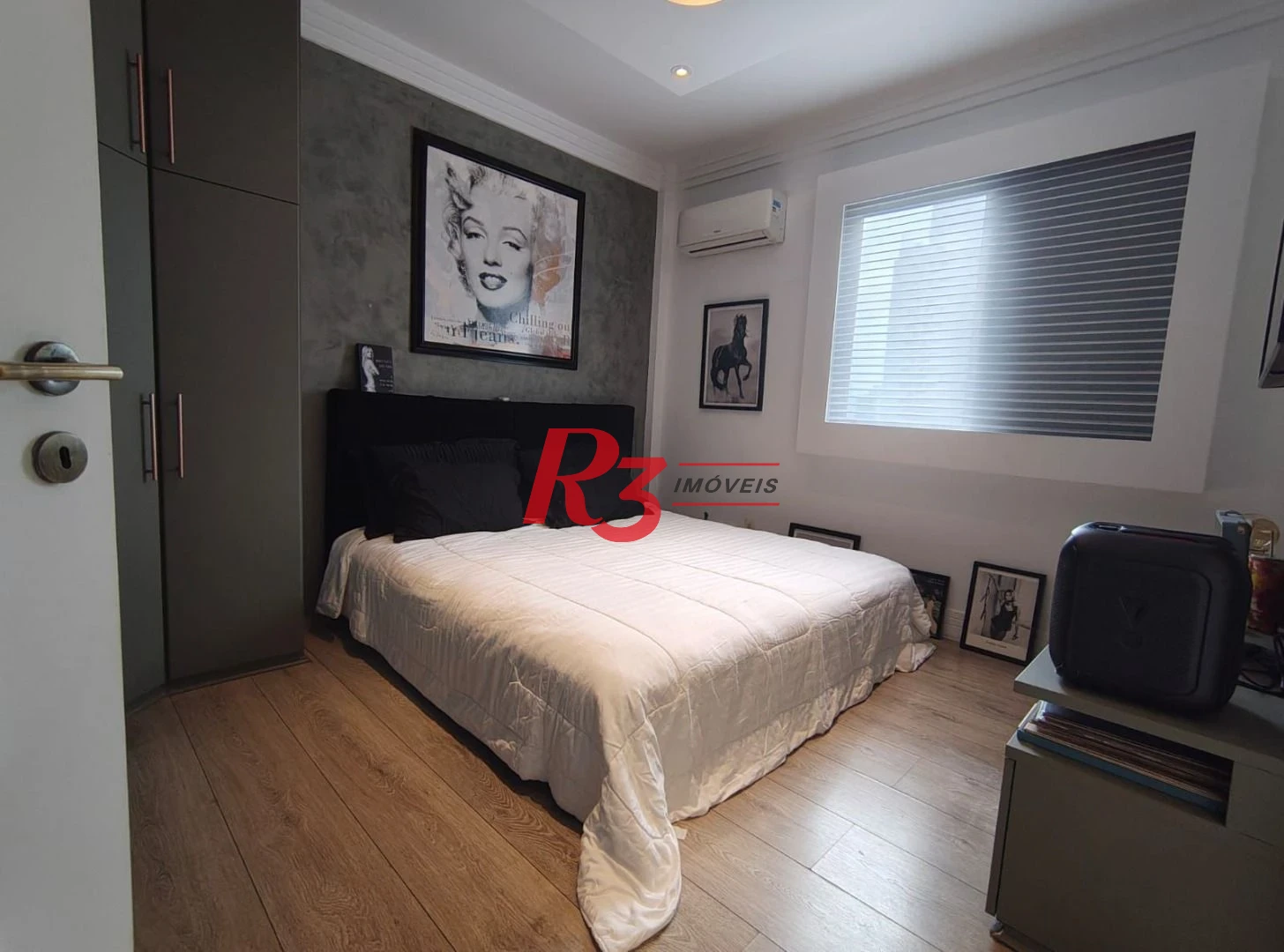 Apartamento à venda, 170 m² por R$ 2.350.000,00 - Gonzaga - Santos/SP