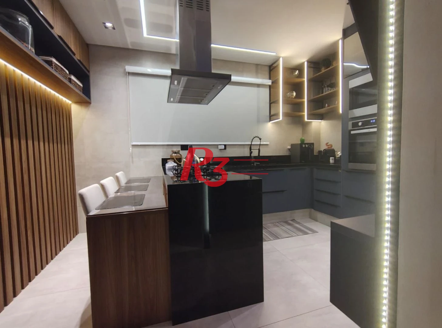 Apartamento à venda, 170 m² por R$ 2.350.000,00 - Gonzaga - Santos/SP