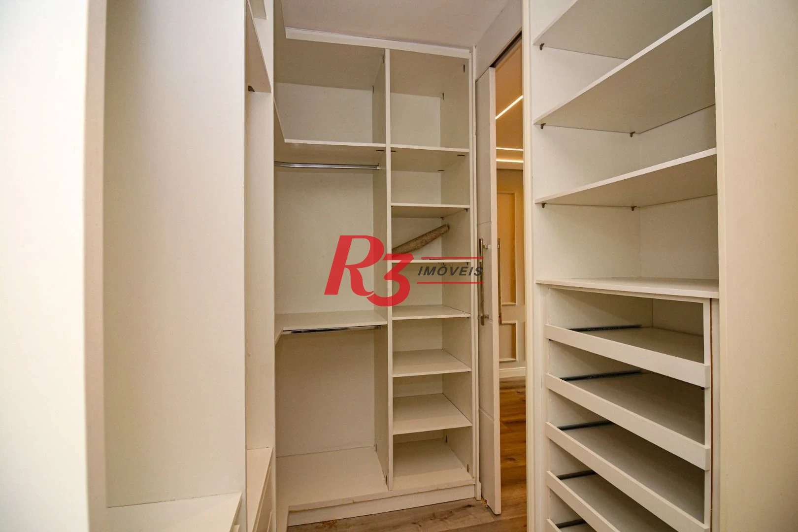 Apartamento à venda, 232 m² por R$ 4.050.000,00 - Embaré - Santos/SP