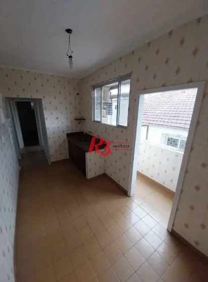 Apartamento com 2 dormitórios à venda, 74 m² por R$ 380.000,00 - Gonzaga - Santos/SP