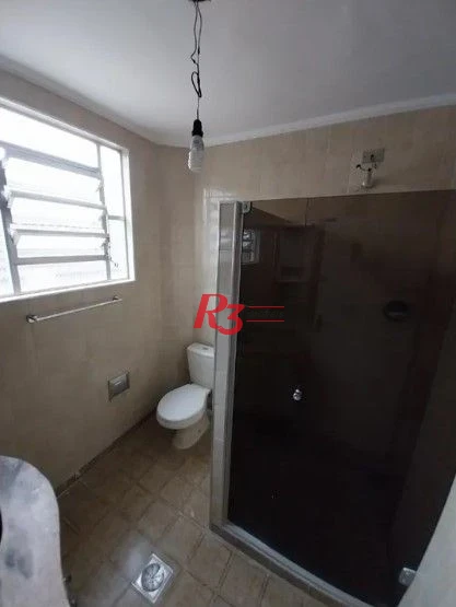 Apartamento com 2 dormitórios à venda, 74 m² por R$ 380.000,00 - Gonzaga - Santos/SP