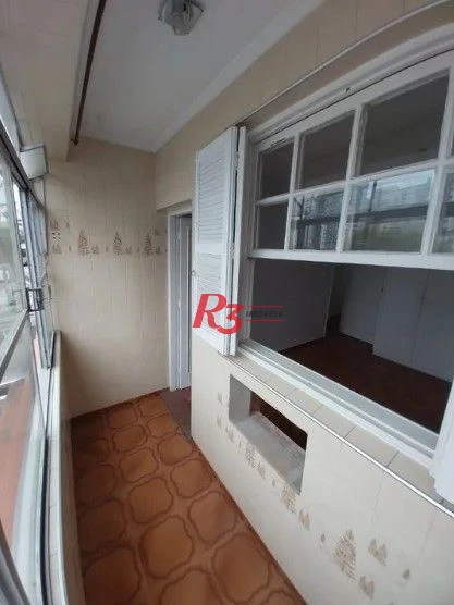 Apartamento com 2 dormitórios à venda, 74 m² por R$ 380.000,00 - Gonzaga - Santos/SP