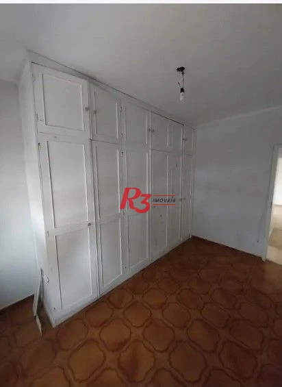Apartamento com 2 dormitórios à venda, 74 m² por R$ 380.000,00 - Gonzaga - Santos/SP