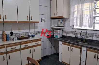 Sobrado com 3 dormitórios à venda, 120 m² por R$ 480.000,00 - Chico de Paula - Santos/SP