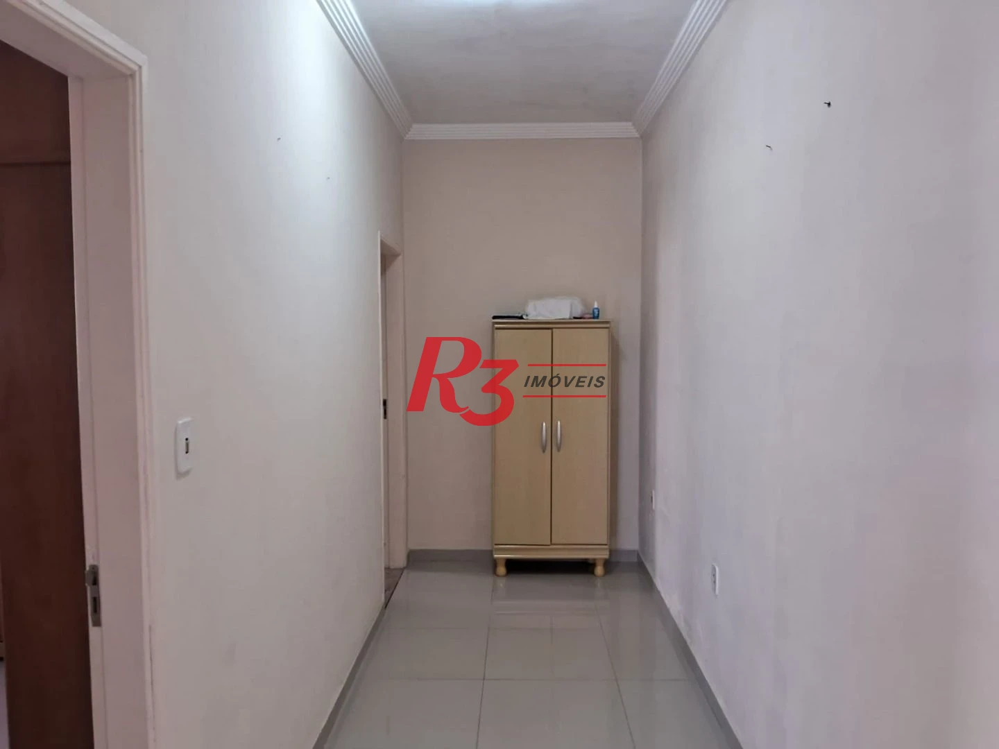 Sobrado com 3 dormitórios à venda, 120 m² por R$ 480.000,00 - Chico de Paula - Santos/SP