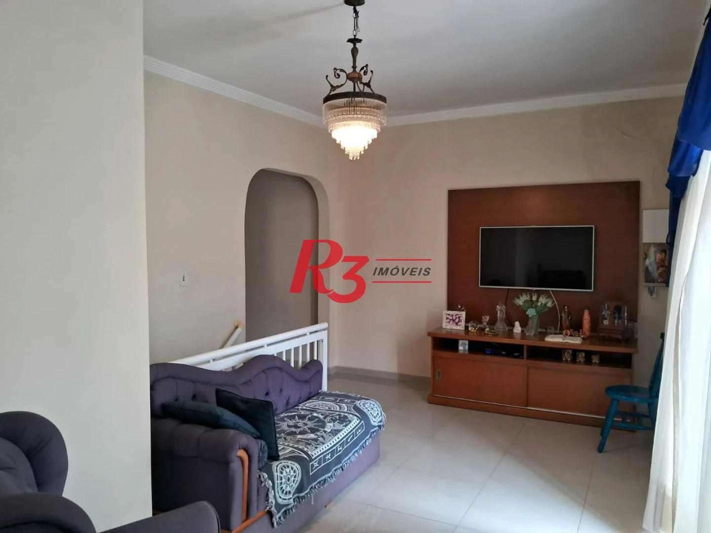 Sobrado com 3 dormitórios à venda, 120 m² por R$ 480.000,00 - Chico de Paula - Santos/SP