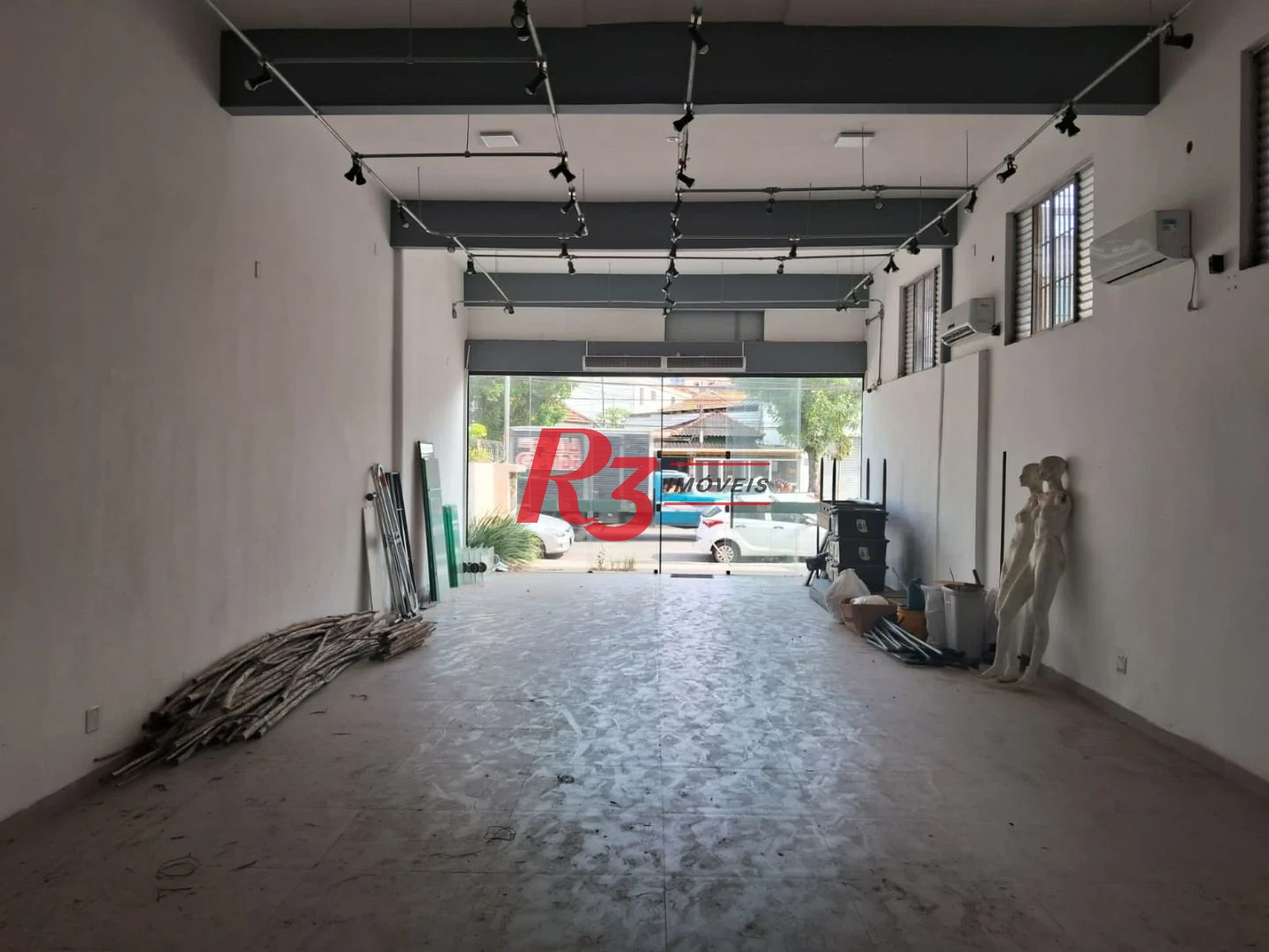 Prédio, 640 m² - venda por R$ 2.900.000,00 ou aluguel por R$ 26.433,27/mês - Ponta da Praia - Santos/SP