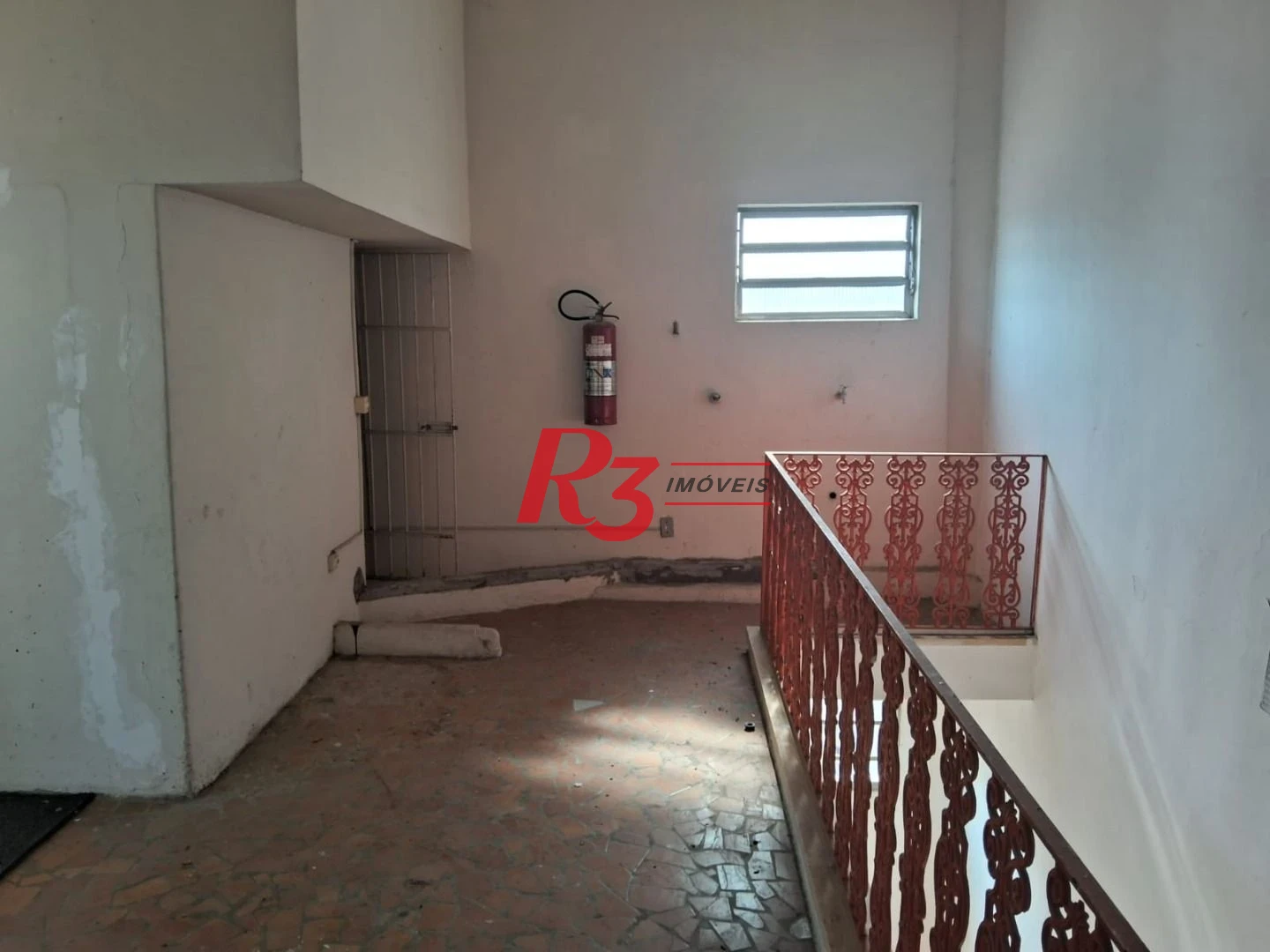 Prédio, 640 m² - venda por R$ 2.900.000,00 ou aluguel por R$ 26.433,27/mês - Ponta da Praia - Santos/SP