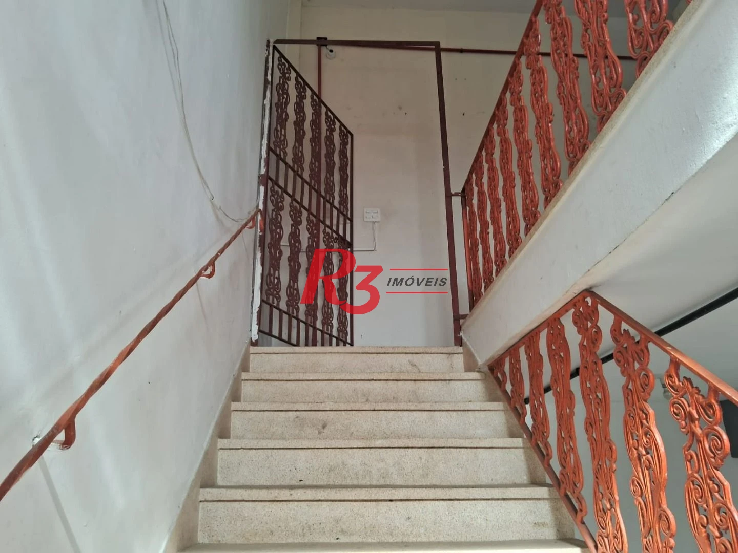 Prédio, 640 m² - venda por R$ 2.900.000,00 ou aluguel por R$ 26.433,27/mês - Ponta da Praia - Santos/SP