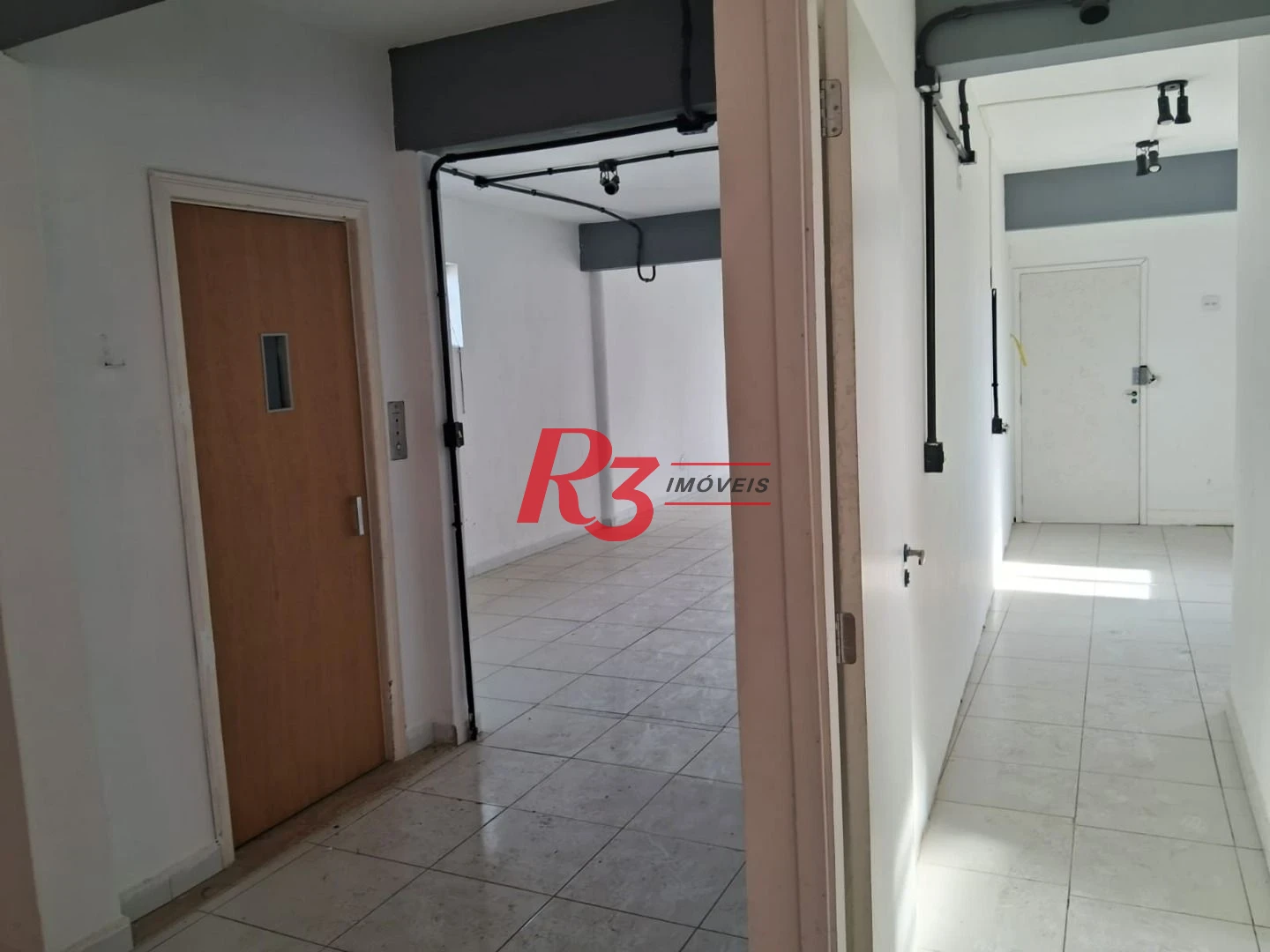 Prédio, 640 m² - venda por R$ 2.900.000,00 ou aluguel por R$ 26.433,27/mês - Ponta da Praia - Santos/SP