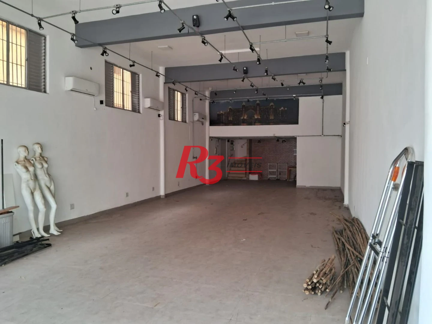 Prédio, 640 m² - venda por R$ 2.900.000,00 ou aluguel por R$ 26.433,27/mês - Ponta da Praia - Santos/SP