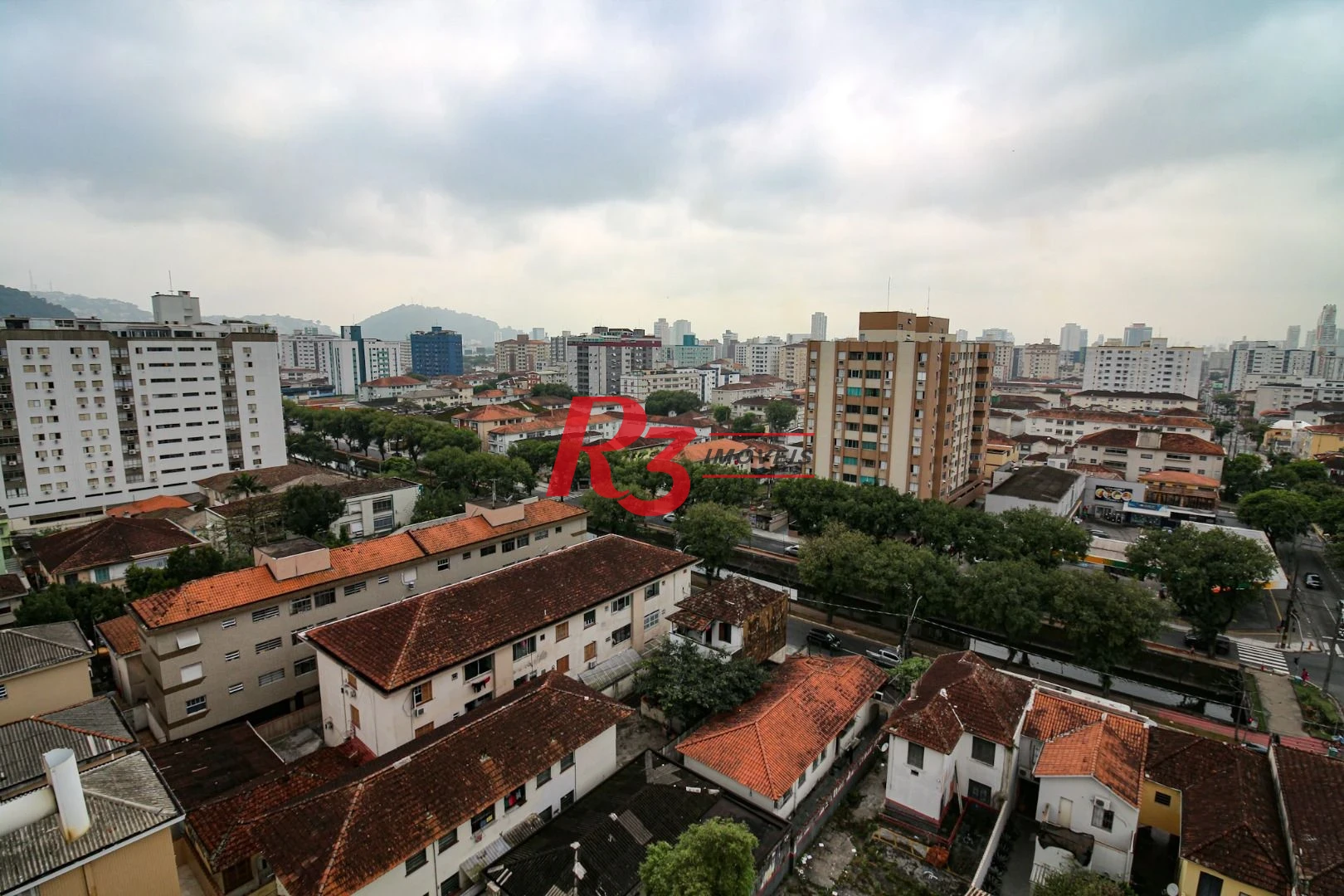 Apartamento com 3 Quartos à venda, 111 m² por R$ 1.120.000 - Marapé - Santos/SP