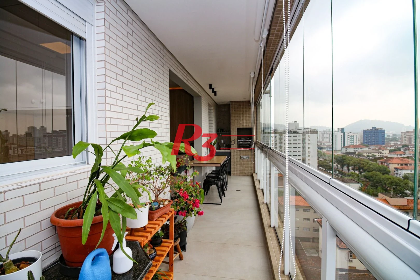 Apartamento com 3 Quartos à venda, 111 m² por R$ 1.120.000 - Marapé - Santos/SP