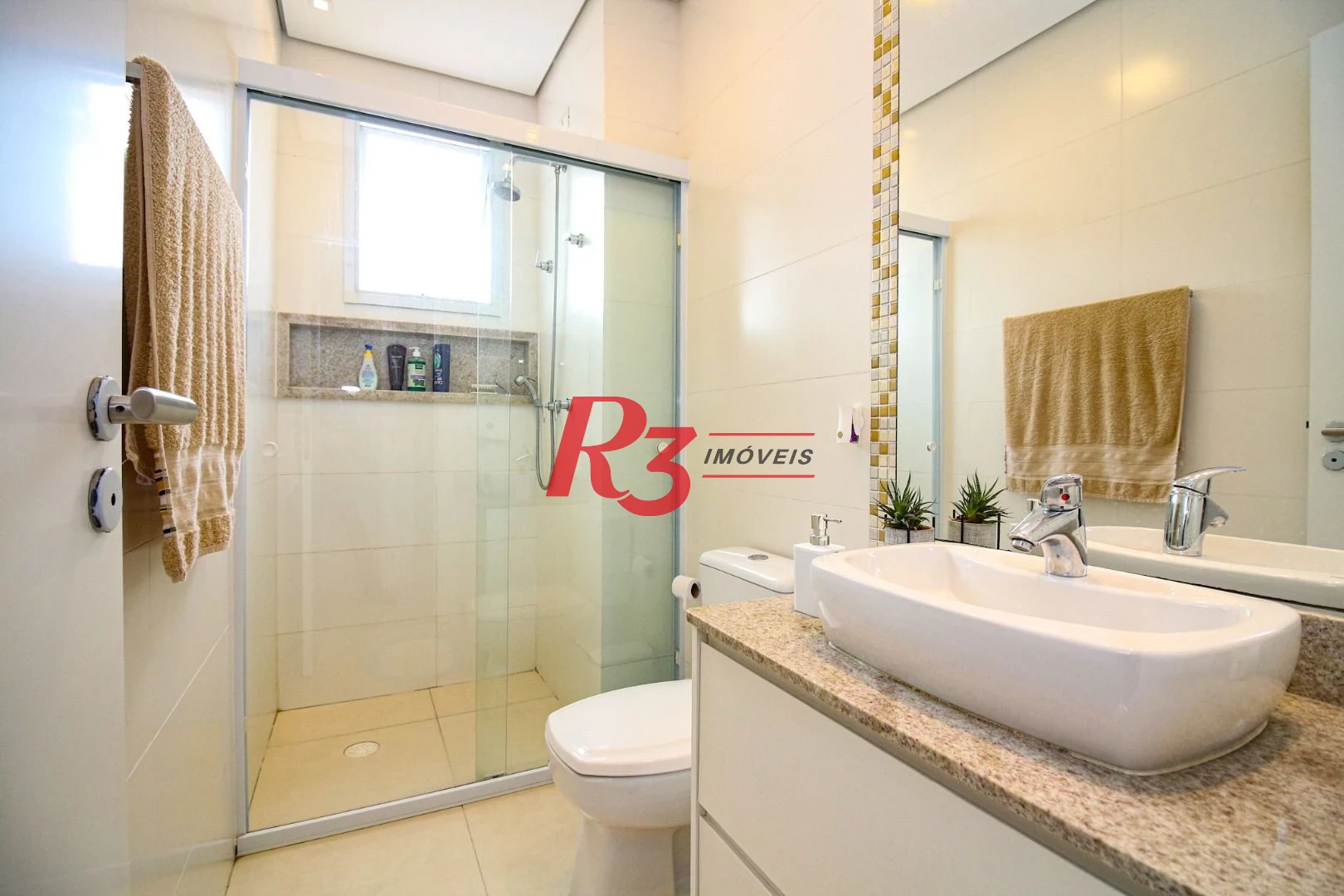 Apartamento com 3 Quartos à venda, 111 m² por R$ 1.120.000 - Marapé - Santos/SP