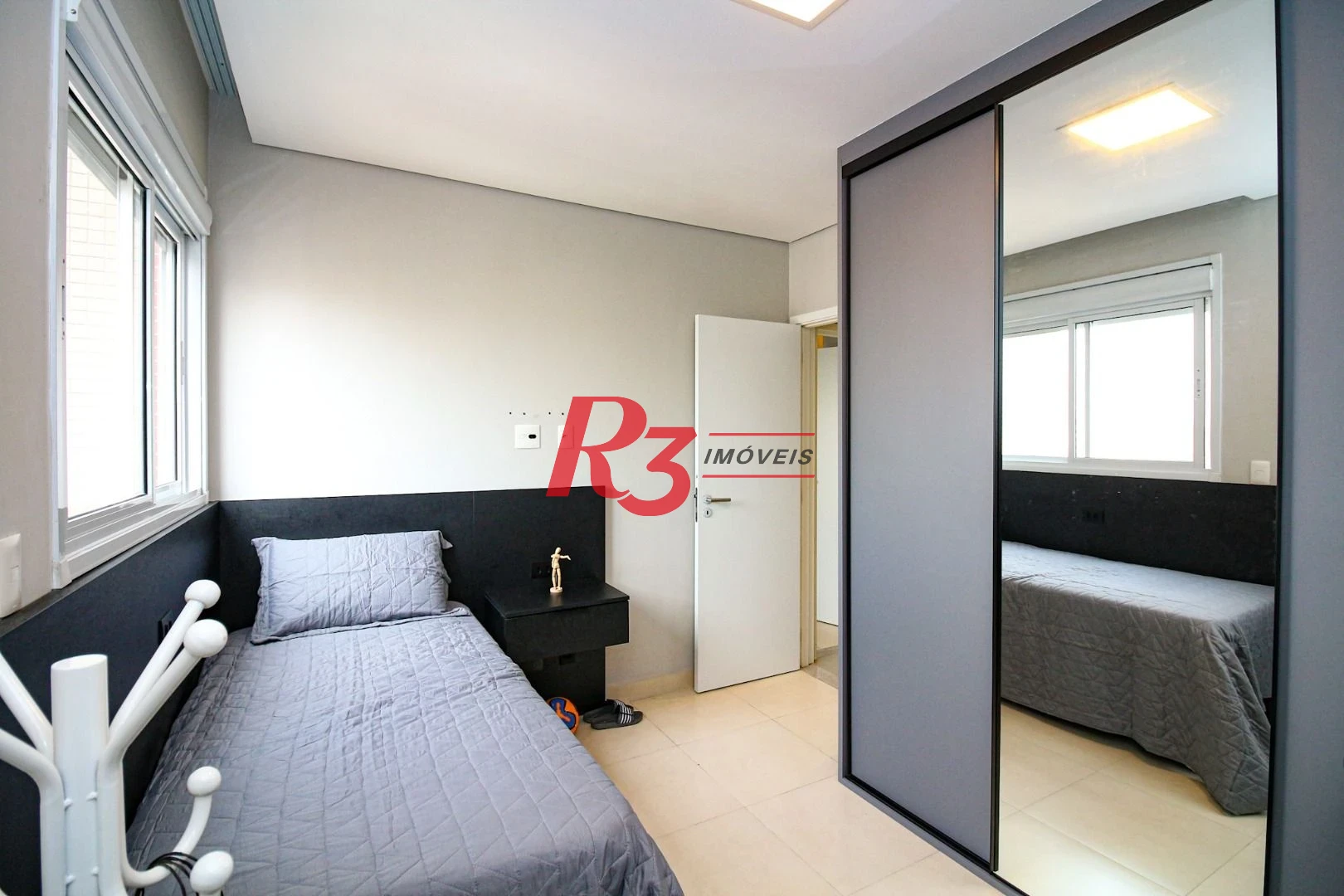 Apartamento com 3 Quartos à venda, 111 m² por R$ 1.120.000 - Marapé - Santos/SP