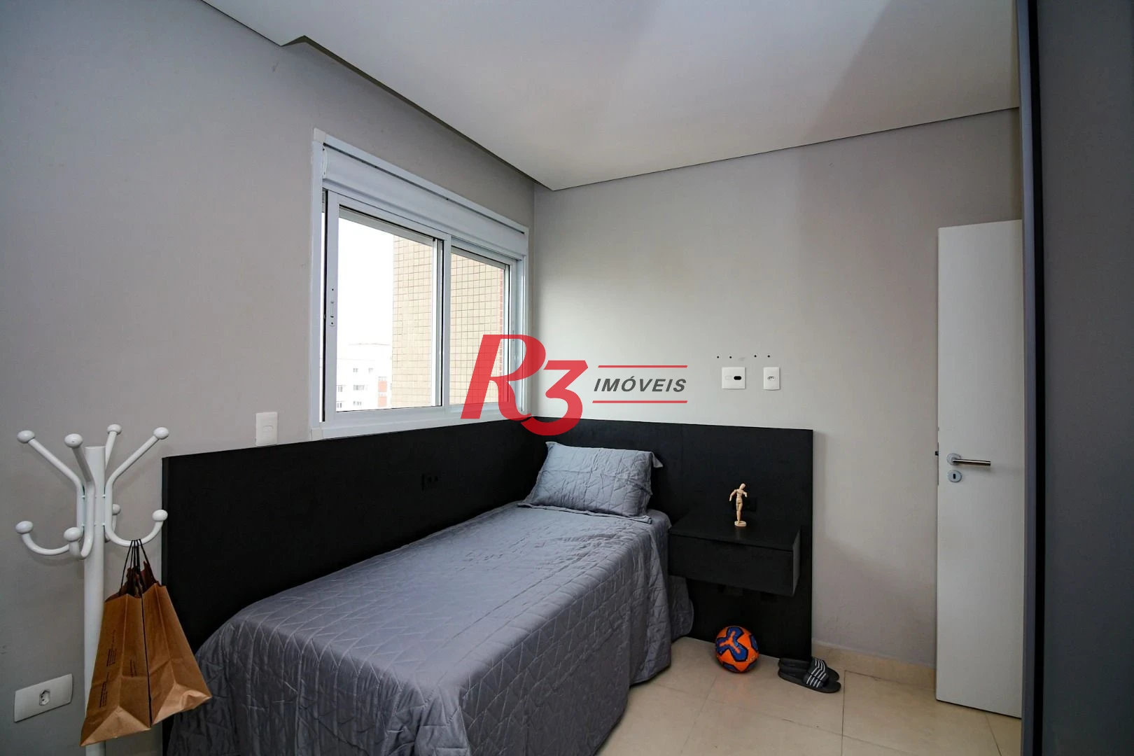 Apartamento com 3 Quartos à venda, 111 m² por R$ 1.120.000 - Marapé - Santos/SP