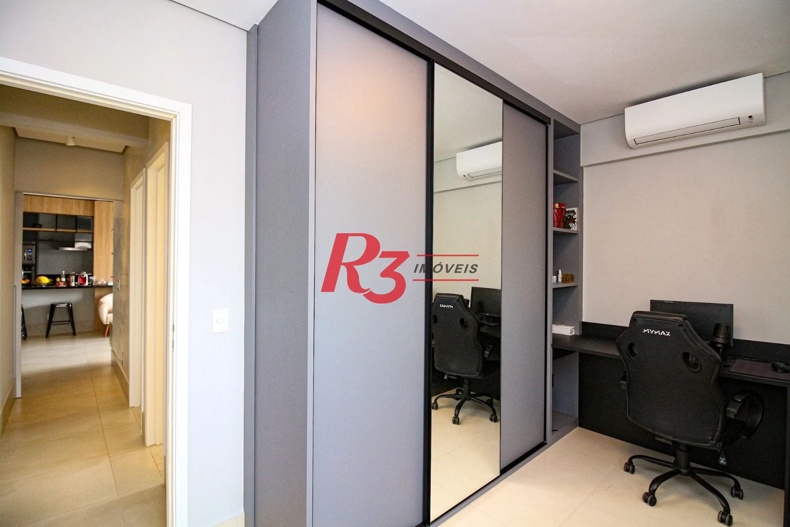 Apartamento com 3 Quartos à venda, 111 m² por R$ 1.120.000 - Marapé - Santos/SP