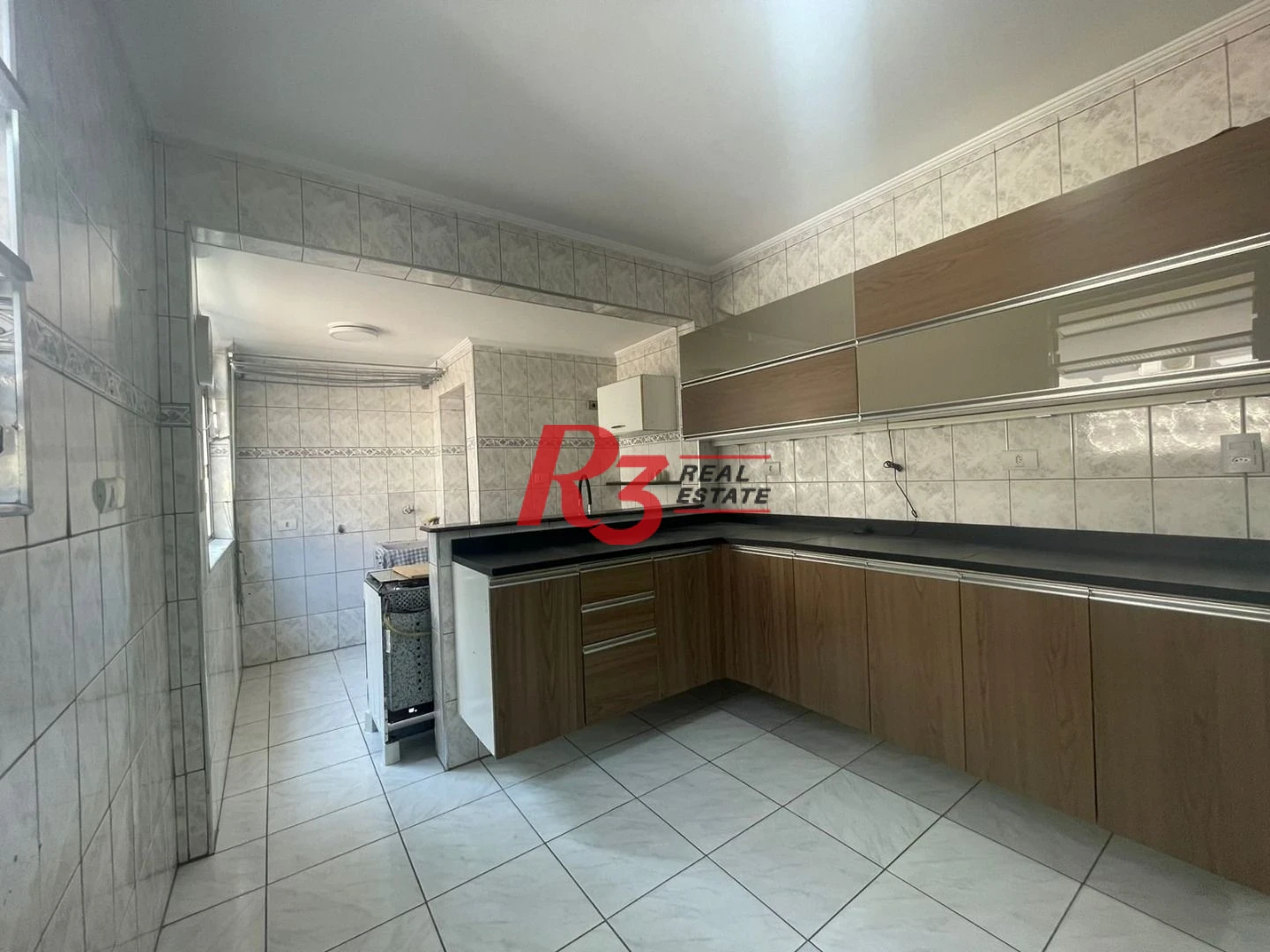 Apartamento com 3 dormitórios à venda, 115 m² por R$ 620.000,00 - Boqueirão - Santos/SP