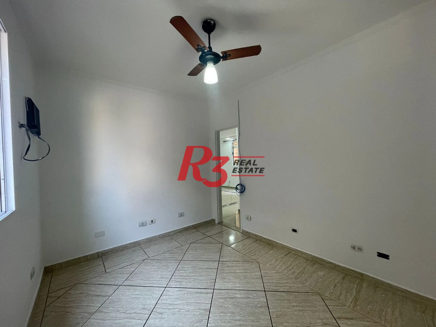 Apartamento com 3 dormitórios à venda, 115 m² por R$ 620.000,00 - Boqueirão - Santos/SP