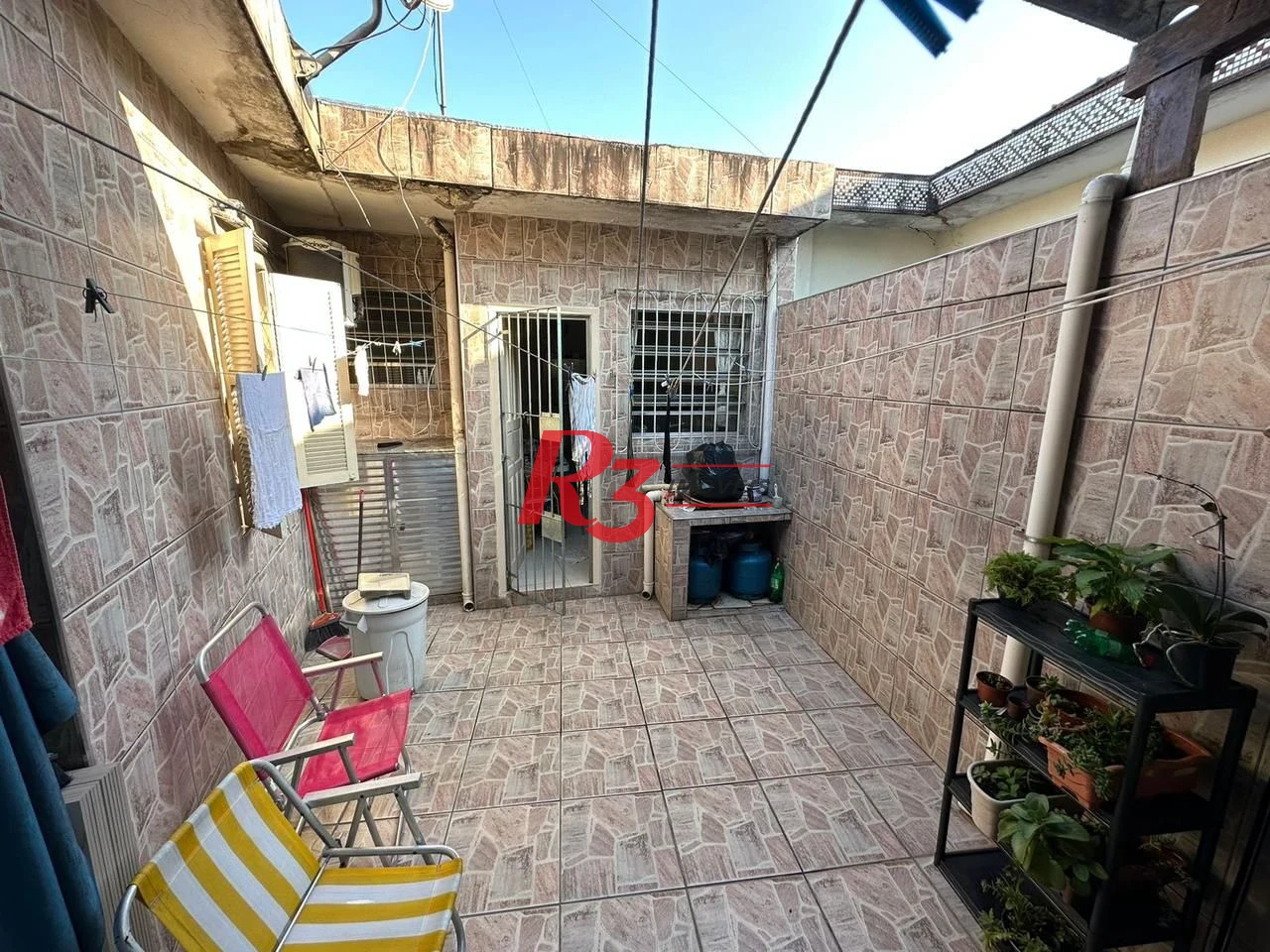 Casa com 3 dormitórios à venda, 109 m² por R$ 352.000,00 - Parque Bitaru - São Vicente/SP