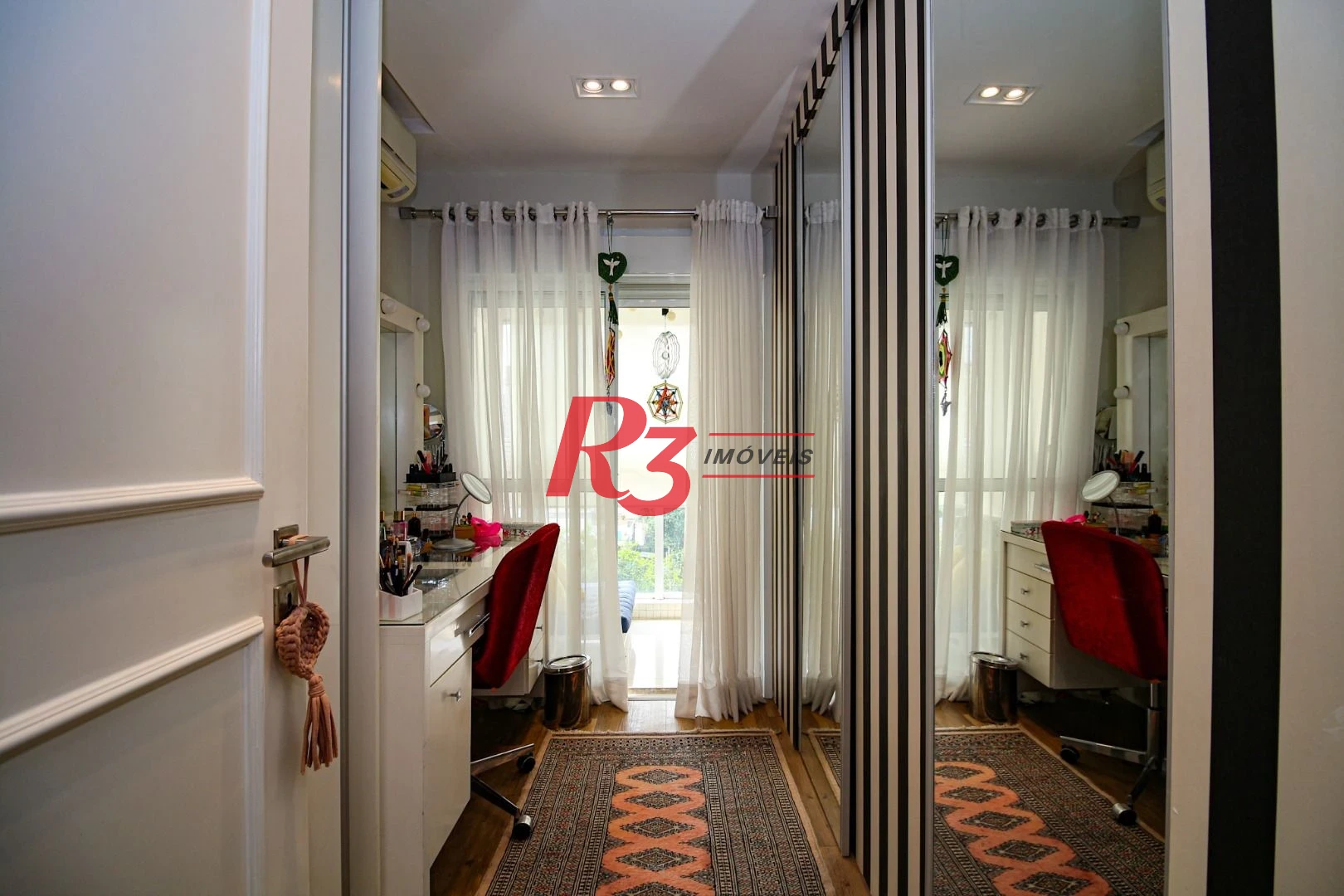 Apartamento, 228 m² - venda por R$ 3.800.000,00 ou aluguel por R$ 26.000,00/mês - Gonzaga - Santos/SP