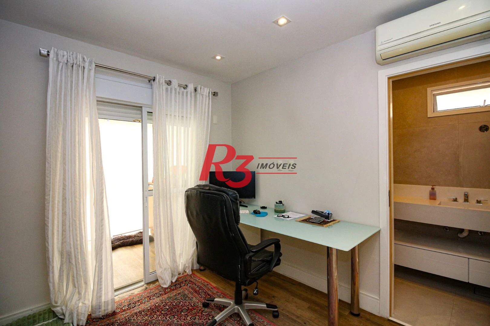 Apartamento, 228 m² - venda por R$ 3.800.000,00 ou aluguel por R$ 26.000,00/mês - Gonzaga - Santos/SP