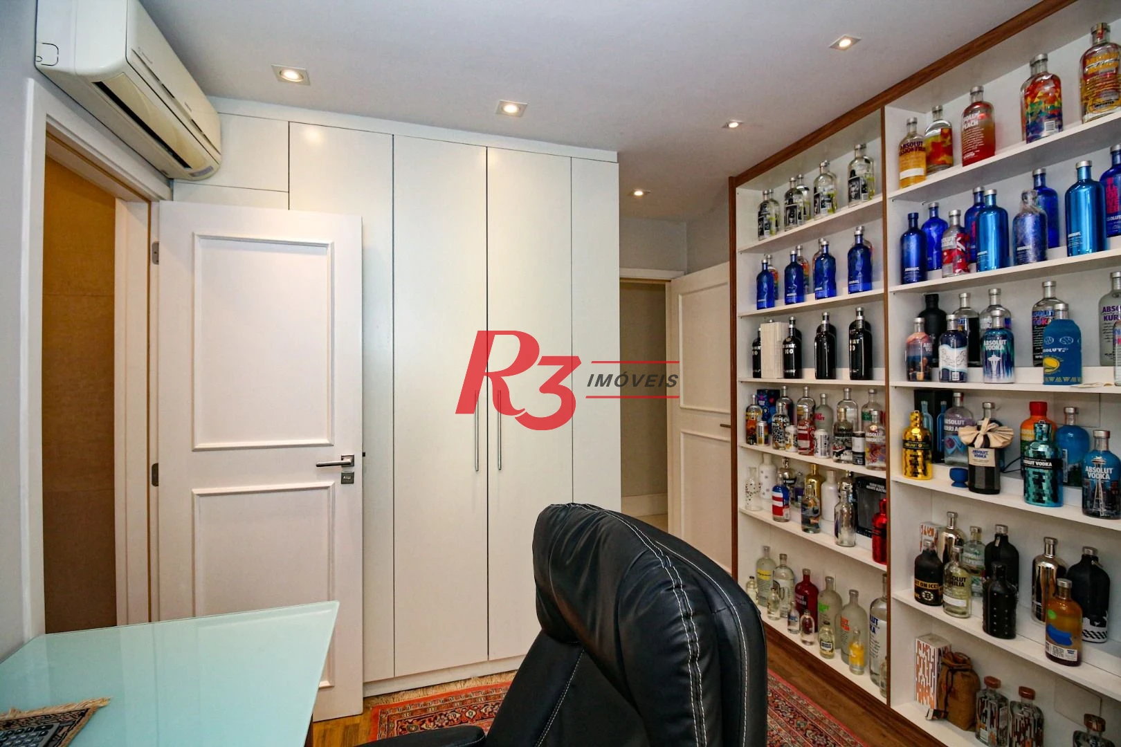 Apartamento, 228 m² - venda por R$ 3.800.000,00 ou aluguel por R$ 26.000,00/mês - Gonzaga - Santos/SP
