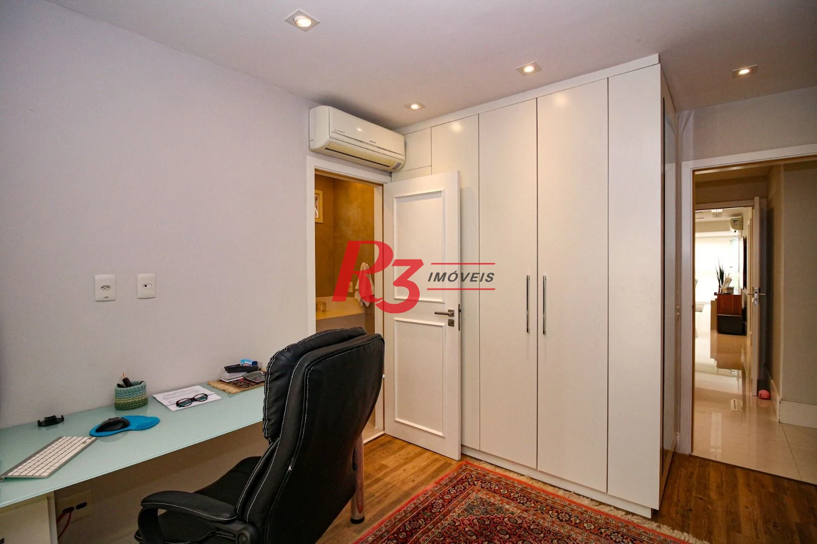 Apartamento, 228 m² - venda por R$ 3.800.000,00 ou aluguel por R$ 26.000,00/mês - Gonzaga - Santos/SP