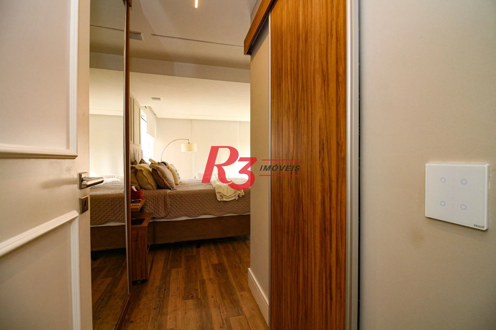 Apartamento, 228 m² - venda por R$ 3.800.000,00 ou aluguel por R$ 26.000,00/mês - Gonzaga - Santos/SP