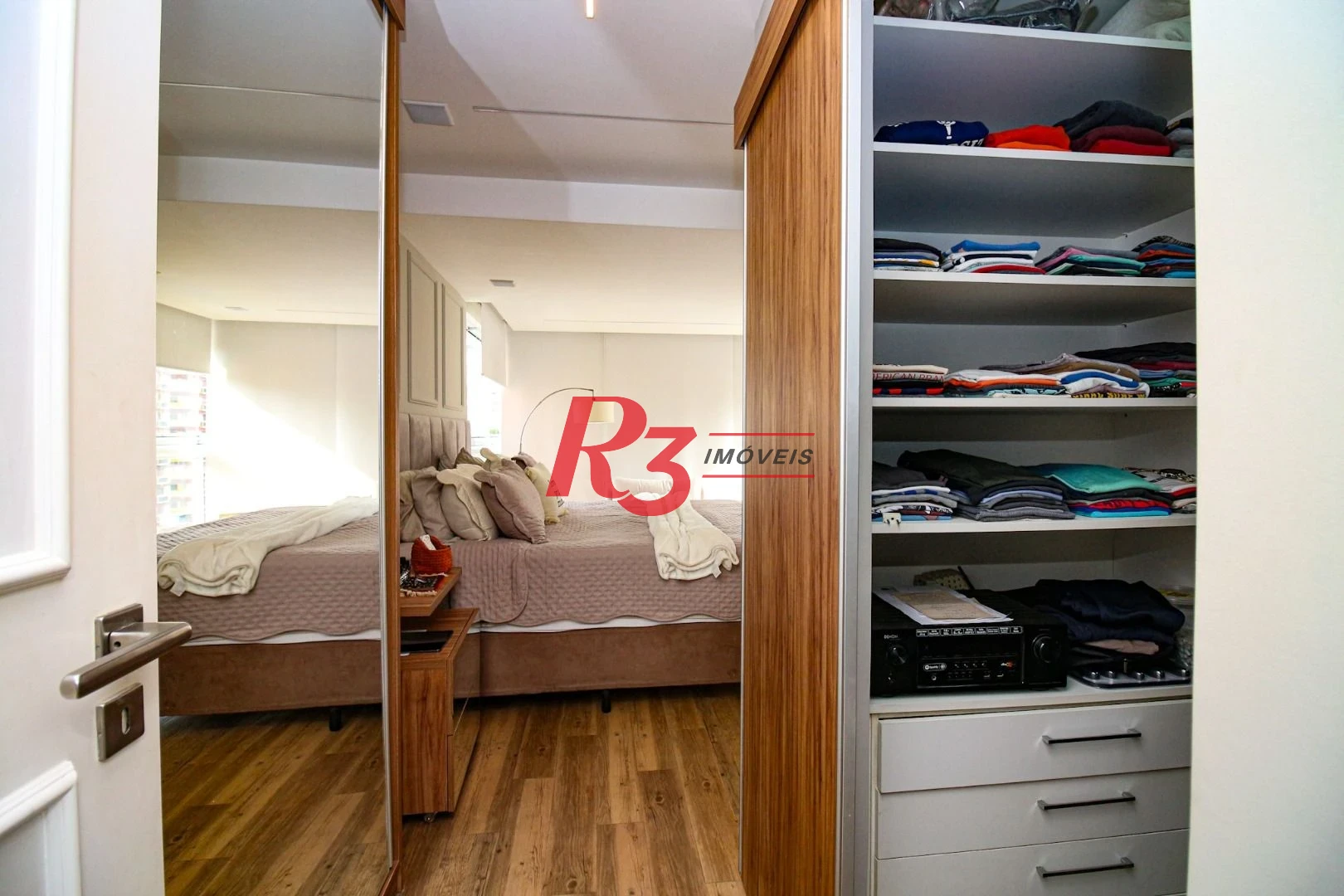 Apartamento, 228 m² - venda por R$ 3.800.000,00 ou aluguel por R$ 26.000,00/mês - Gonzaga - Santos/SP