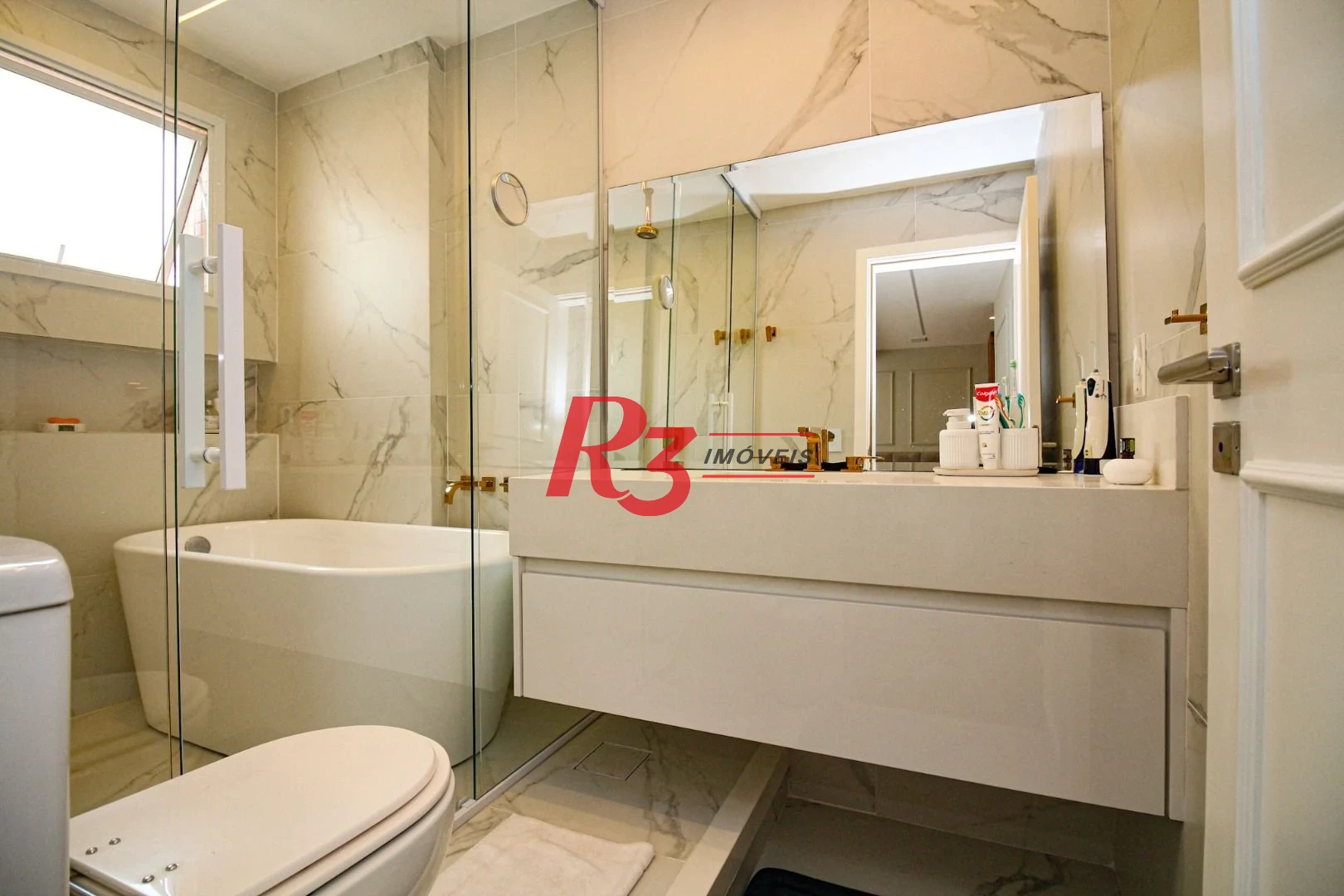 Apartamento, 228 m² - venda por R$ 3.800.000,00 ou aluguel por R$ 26.000,00/mês - Gonzaga - Santos/SP