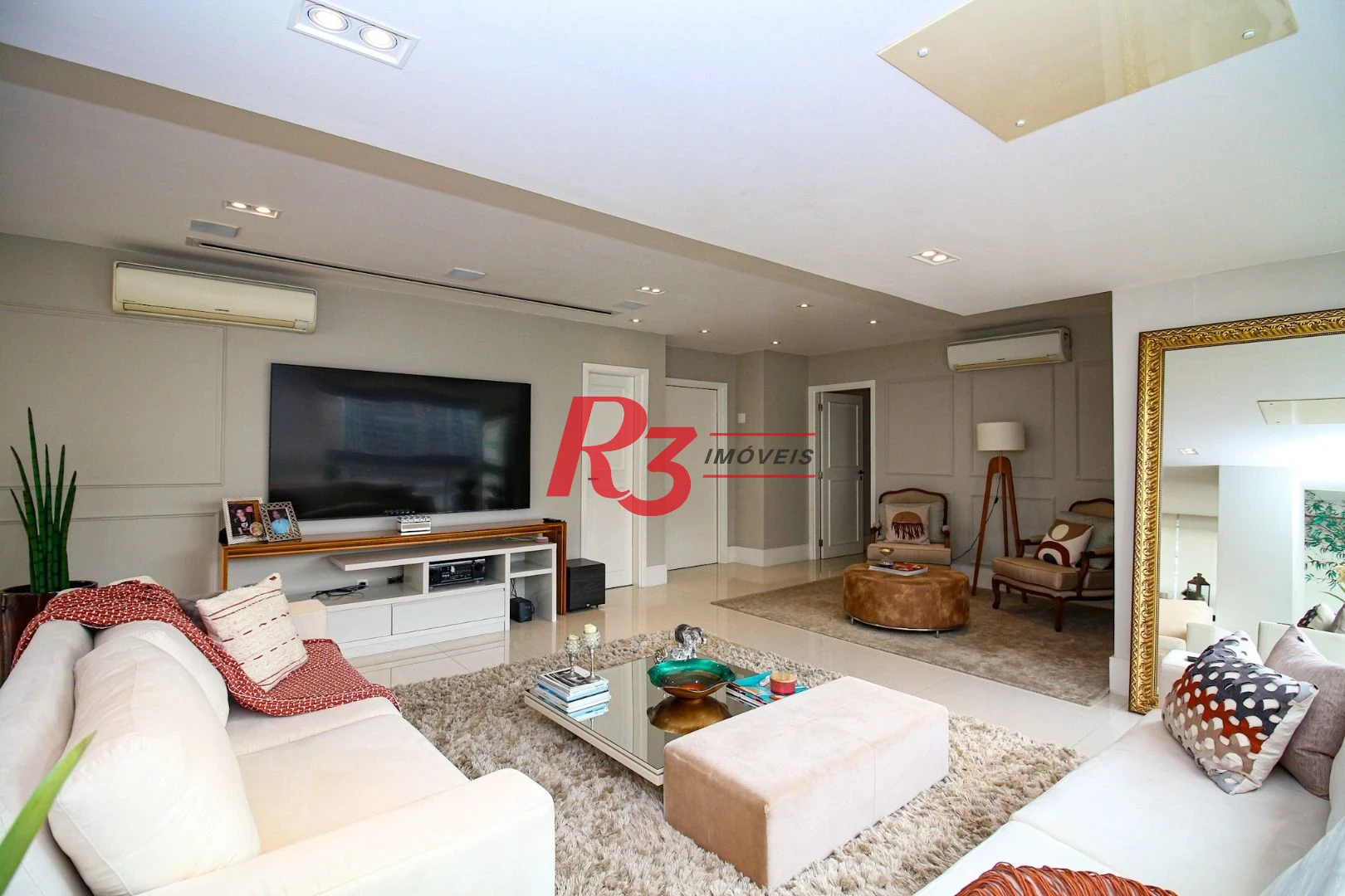 Apartamento, 228 m² - venda por R$ 3.800.000,00 ou aluguel por R$ 26.000,00/mês - Gonzaga - Santos/SP