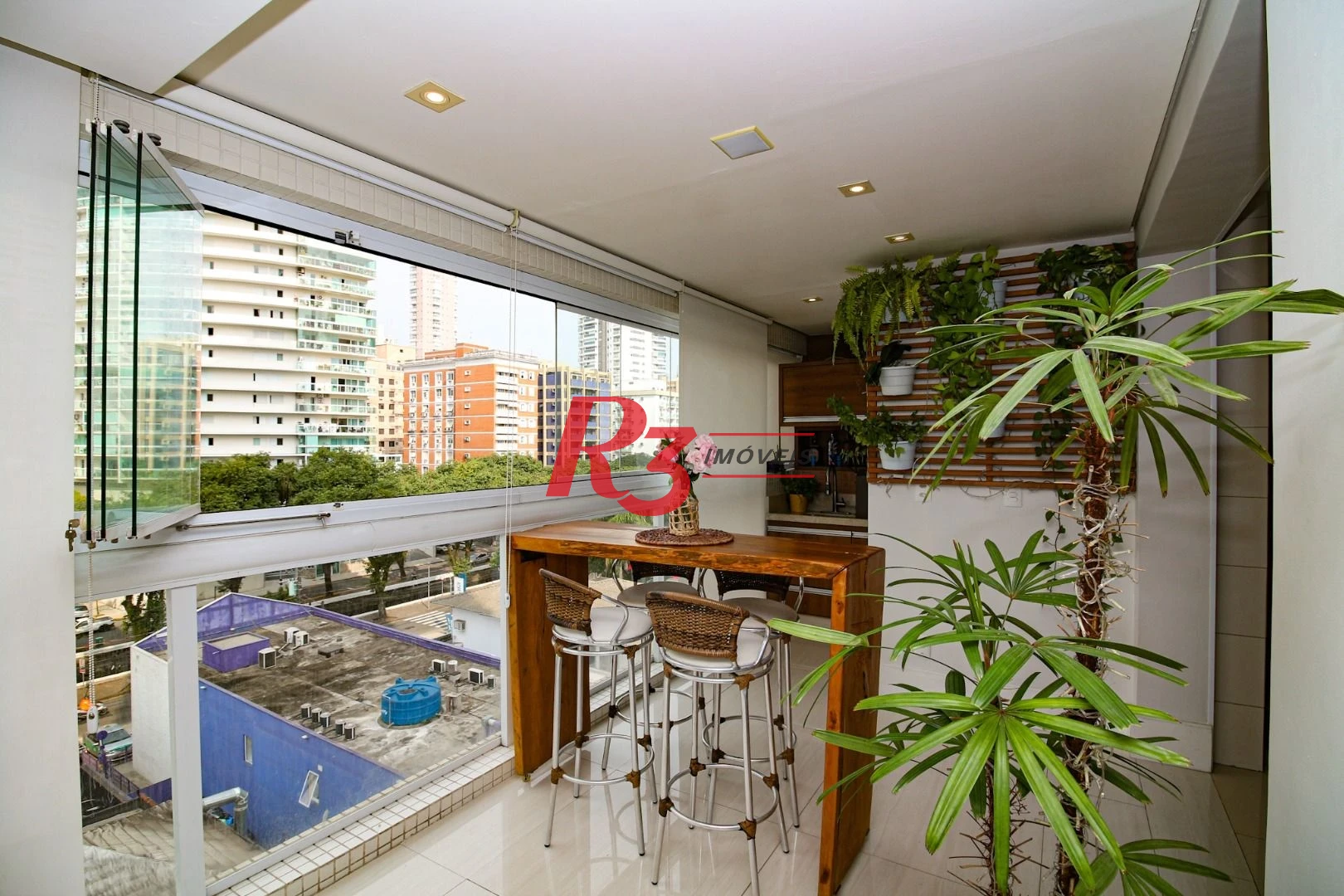 Apartamento, 228 m² - venda por R$ 3.800.000,00 ou aluguel por R$ 26.000,00/mês - Gonzaga - Santos/SP