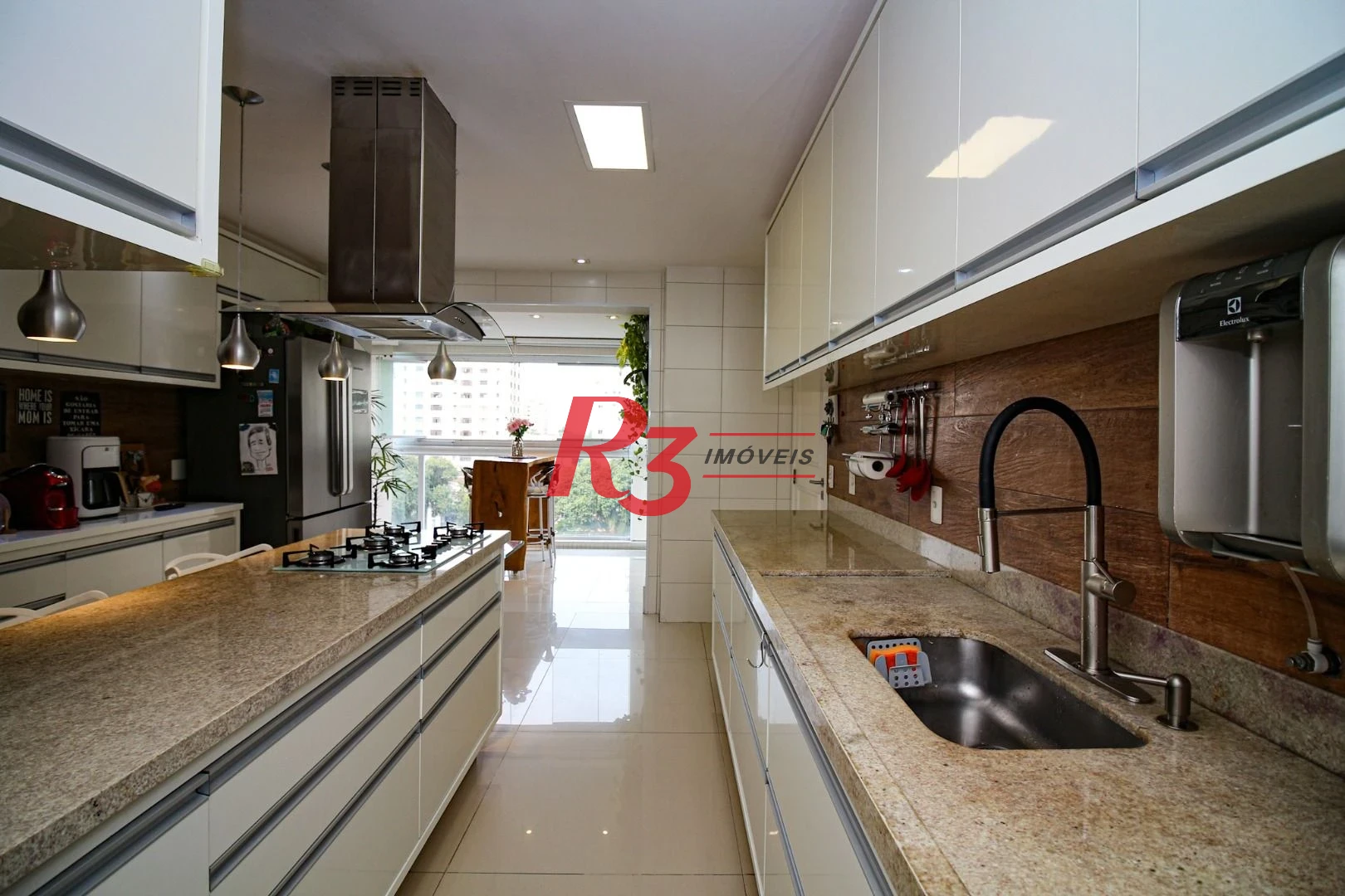 Apartamento, 228 m² - venda por R$ 3.800.000,00 ou aluguel por R$ 26.000,00/mês - Gonzaga - Santos/SP