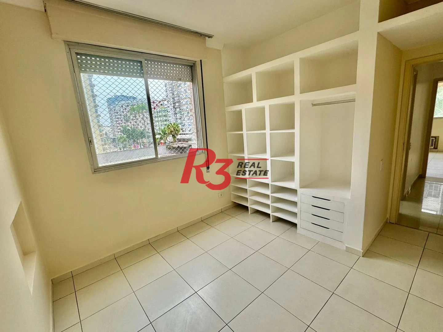 Apartamento para alugar, 102 m² por R$ 4.500,00/mês - Gonzaga - Santos/SP