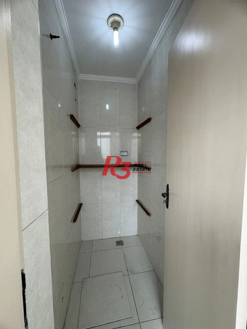 Apartamento para alugar, 102 m² por R$ 4.500,00/mês - Gonzaga - Santos/SP
