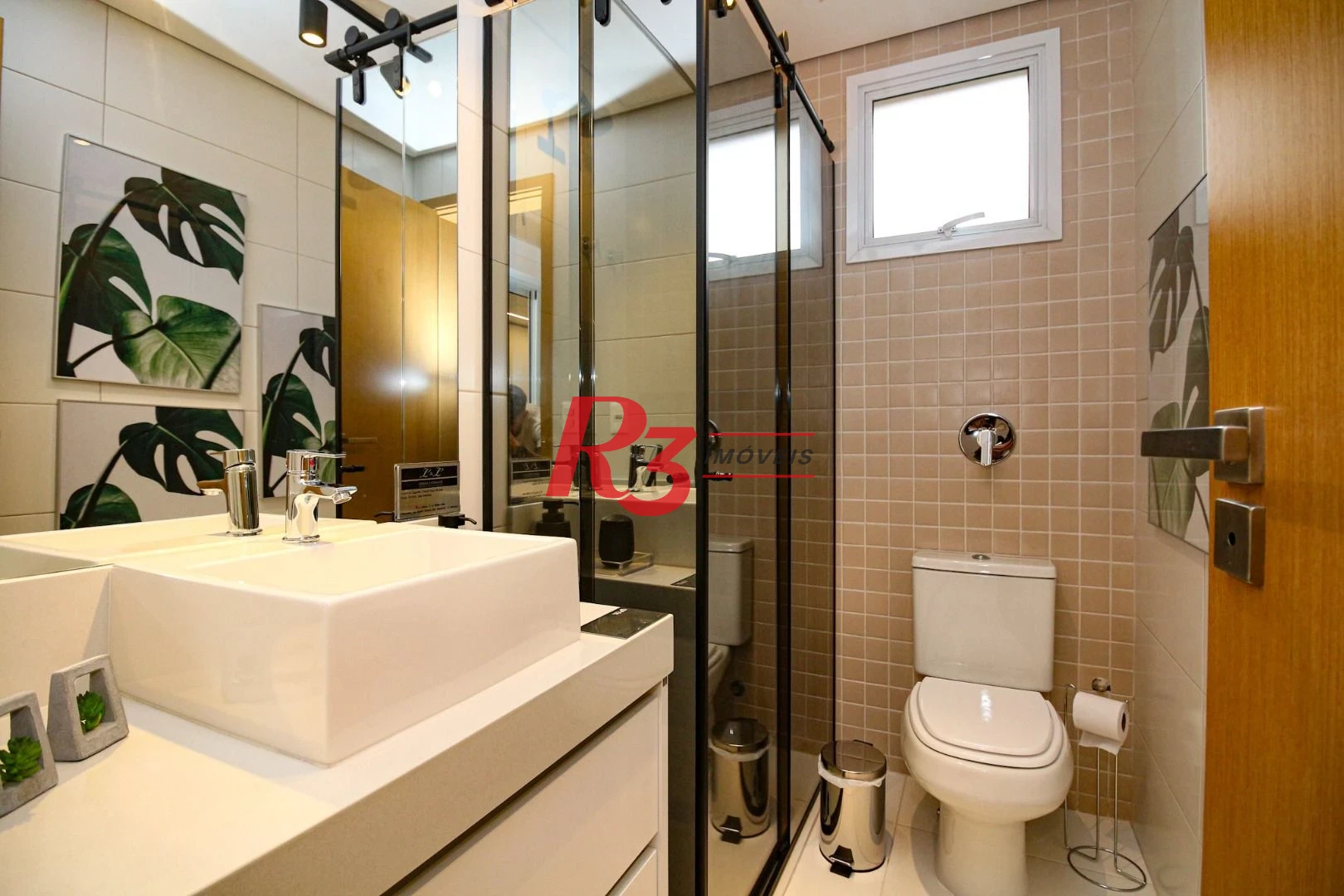 Apartamento com 3 quartos à venda, 125 m² por R$ 2.250.000 - Aparecida - Santos/SP