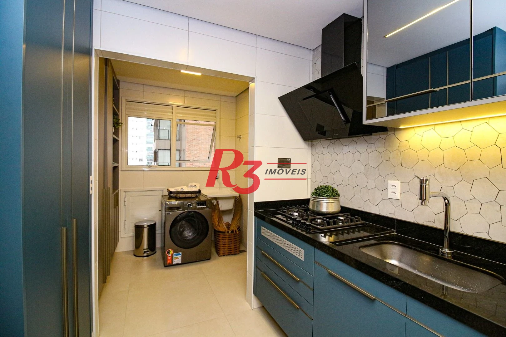 Apartamento com 3 quartos à venda, 125 m² por R$ 2.250.000 - Aparecida - Santos/SP