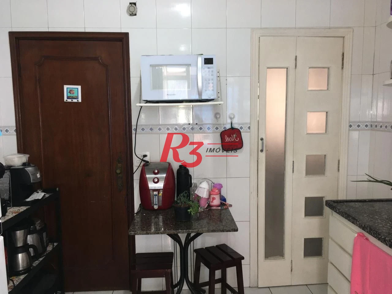 Apartamento com 3 dormitórios à venda, 97 m² por R$ 500.000,00 - Gonzaga - Santos/SP